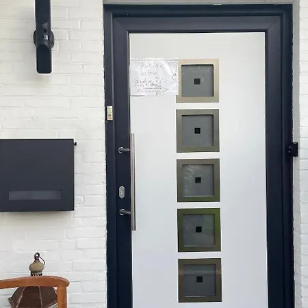 Gemuetliche Nahe Meer, Und Stadt Apartamento Monkeberg